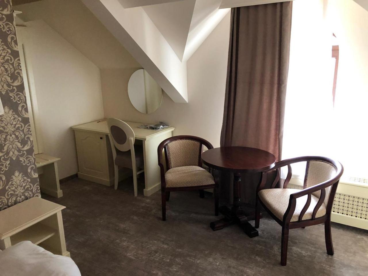 Bed and Breakfast Ana Boutique Alba Iulia Exterior foto