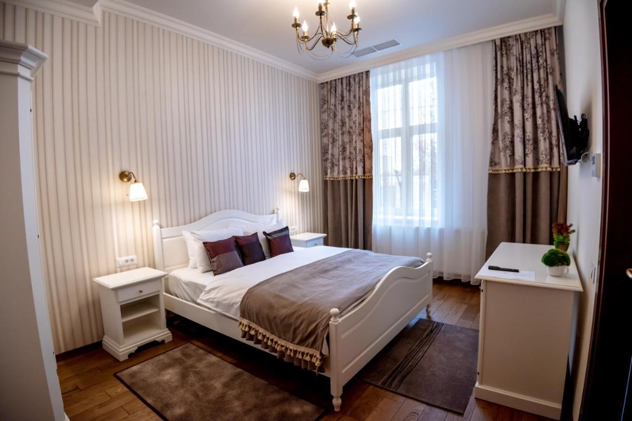 Bed and Breakfast Ana Boutique Alba Iulia Exterior foto