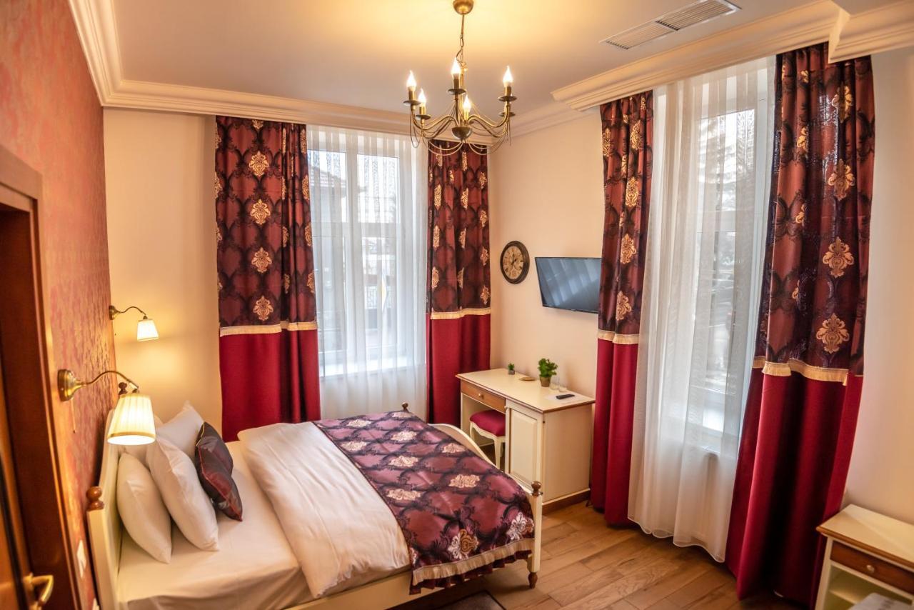 Bed and Breakfast Ana Boutique Alba Iulia Exterior foto