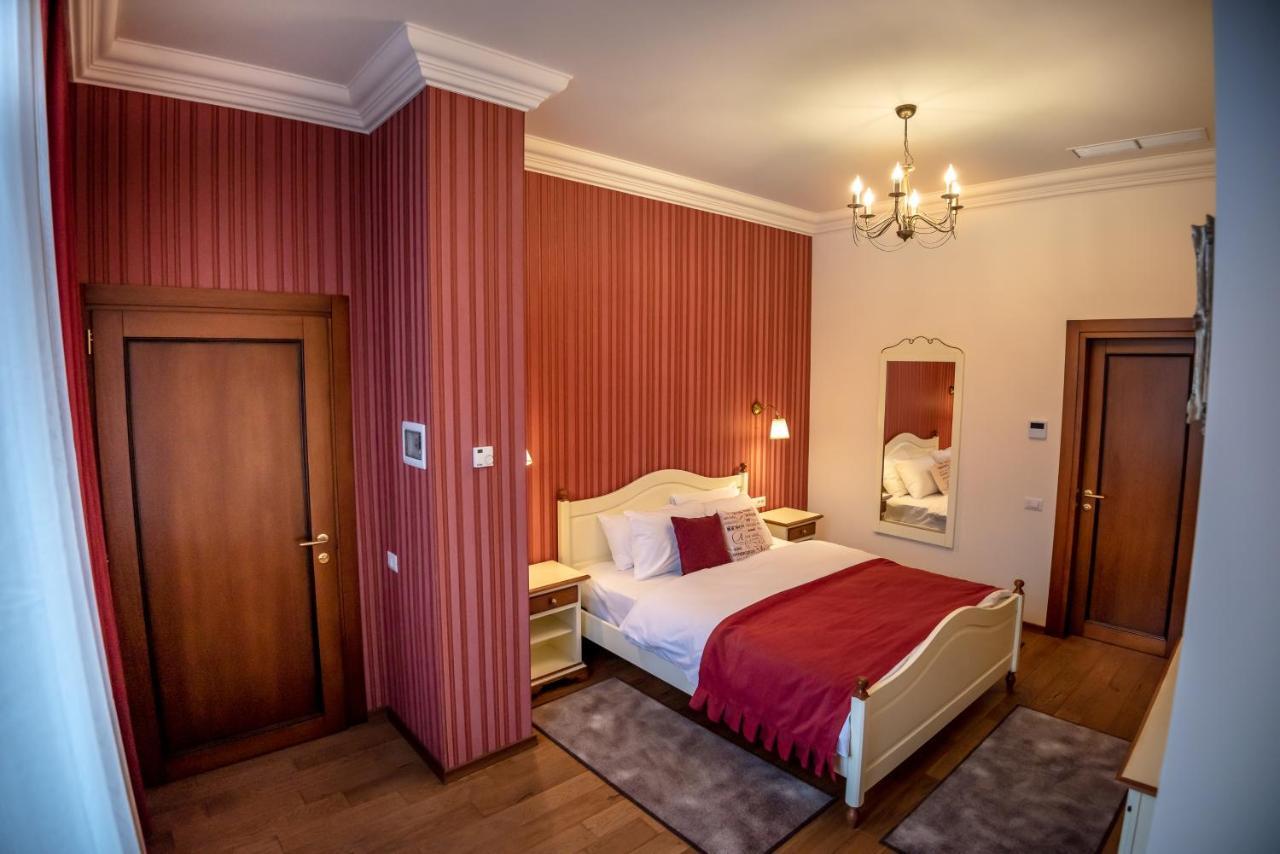Bed and Breakfast Ana Boutique Alba Iulia Exterior foto